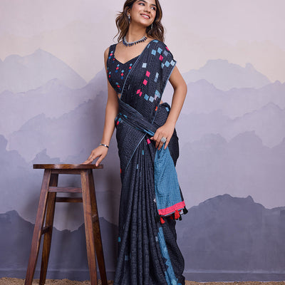 Grey Silk Blend Daily Wear Saree With Blouse Piece