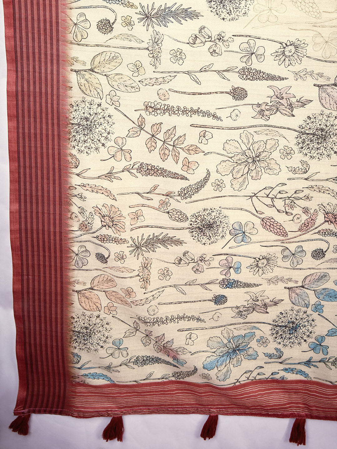 Cream Poly Silk Festival Saree With Blouse Piece