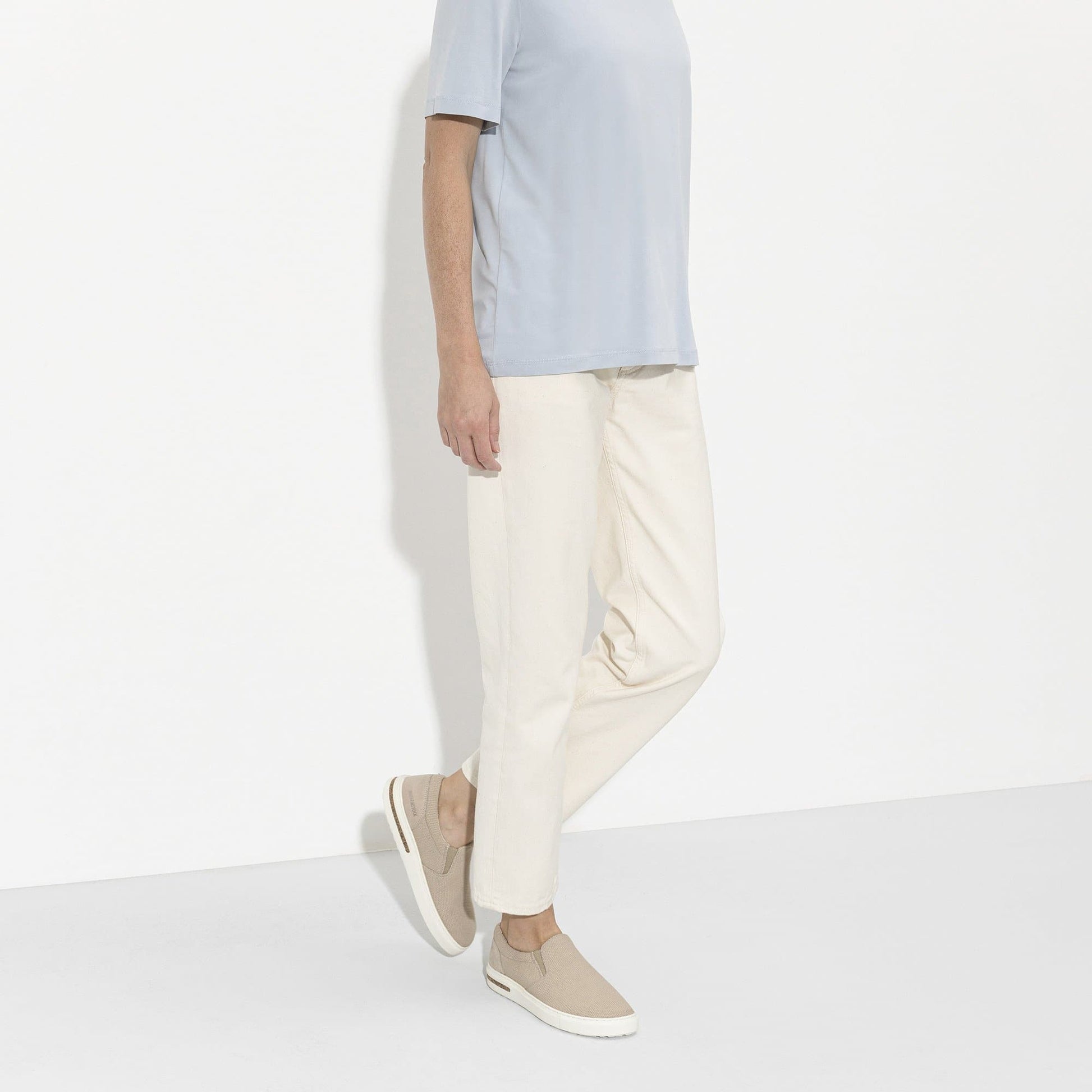 Oswego Canvas/Suede