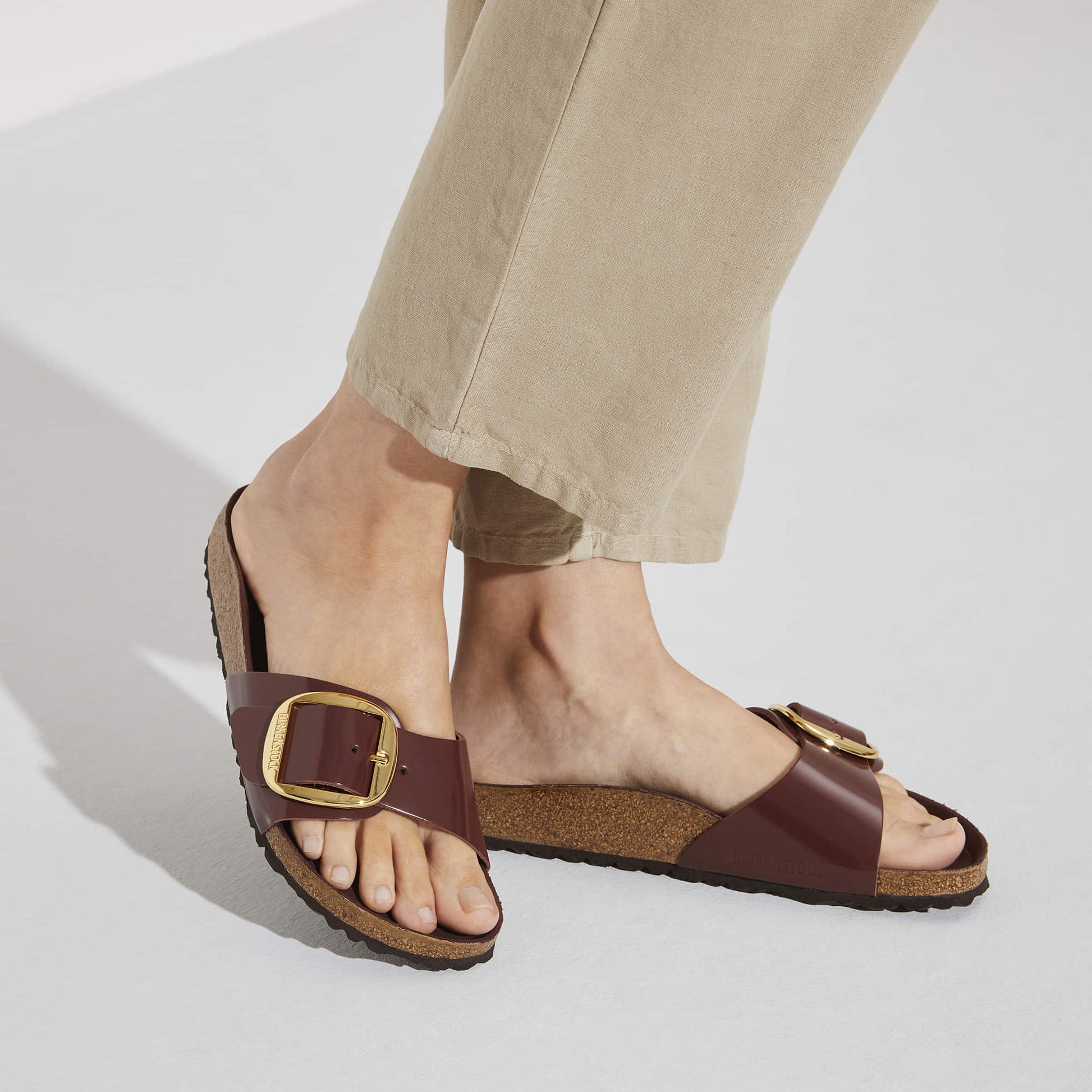 Madrid Big Buckle Natural Leather Patent