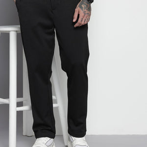 Men's Black Relaxed Fit Solid Chinos