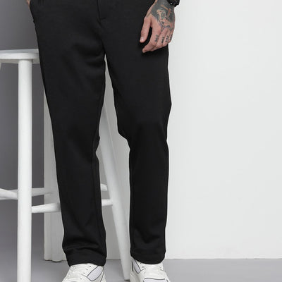 Men's Black Relaxed Fit Solid Chinos