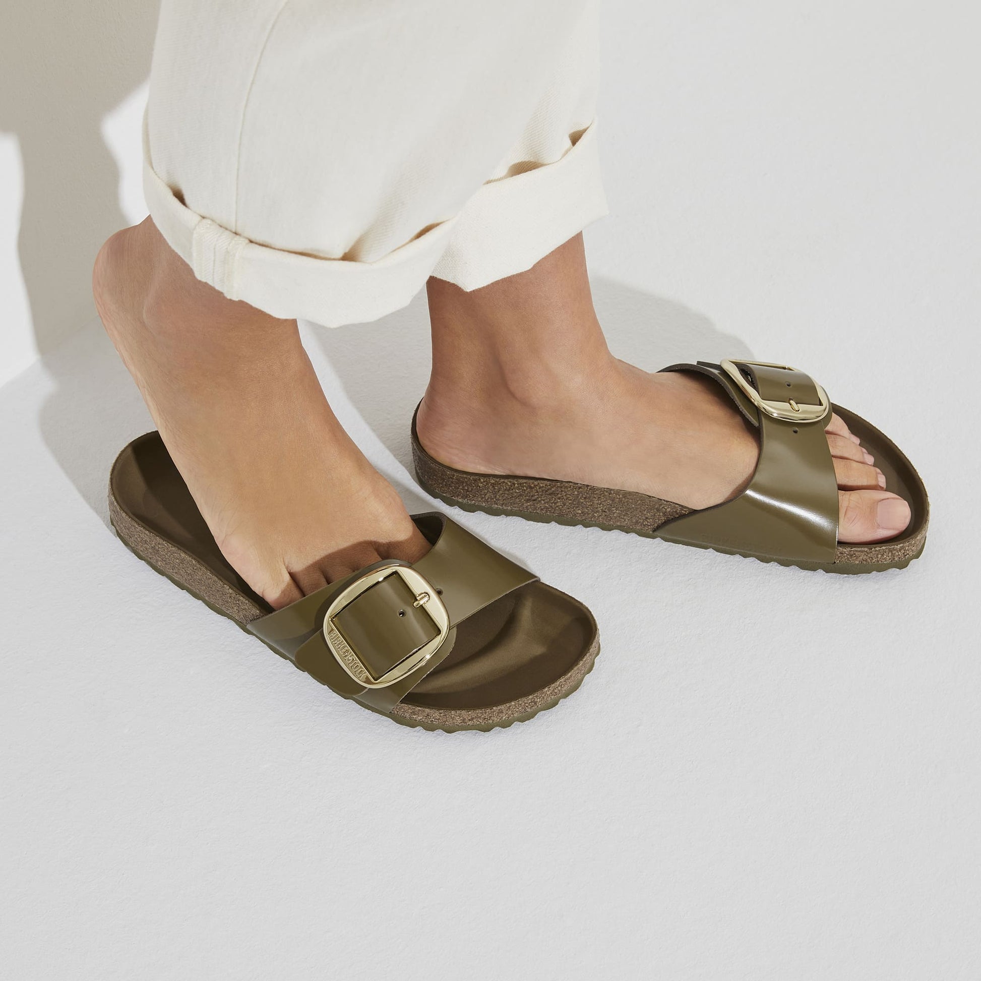 Madrid Big Buckle Natural Leather Patent