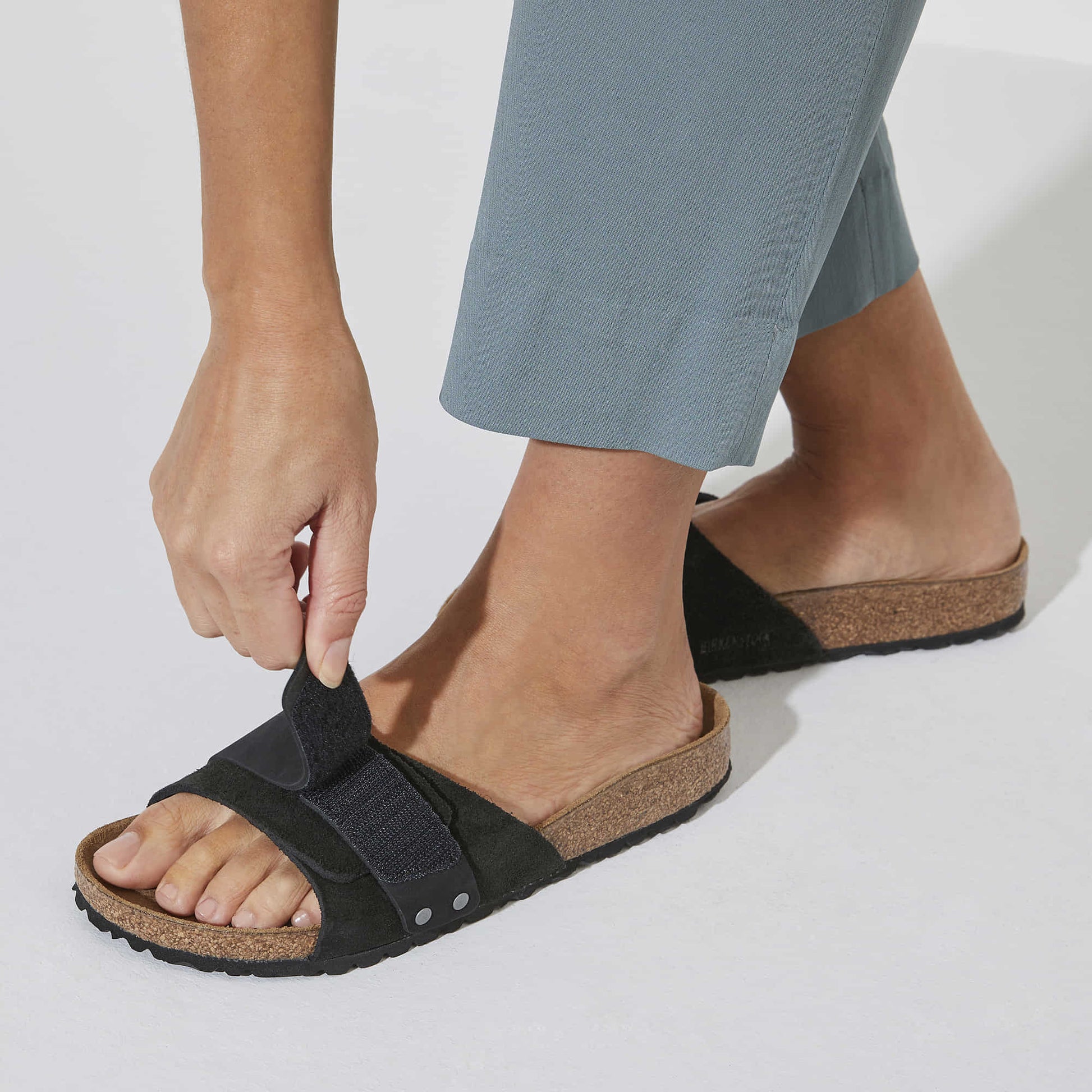 Oita Suede Leather