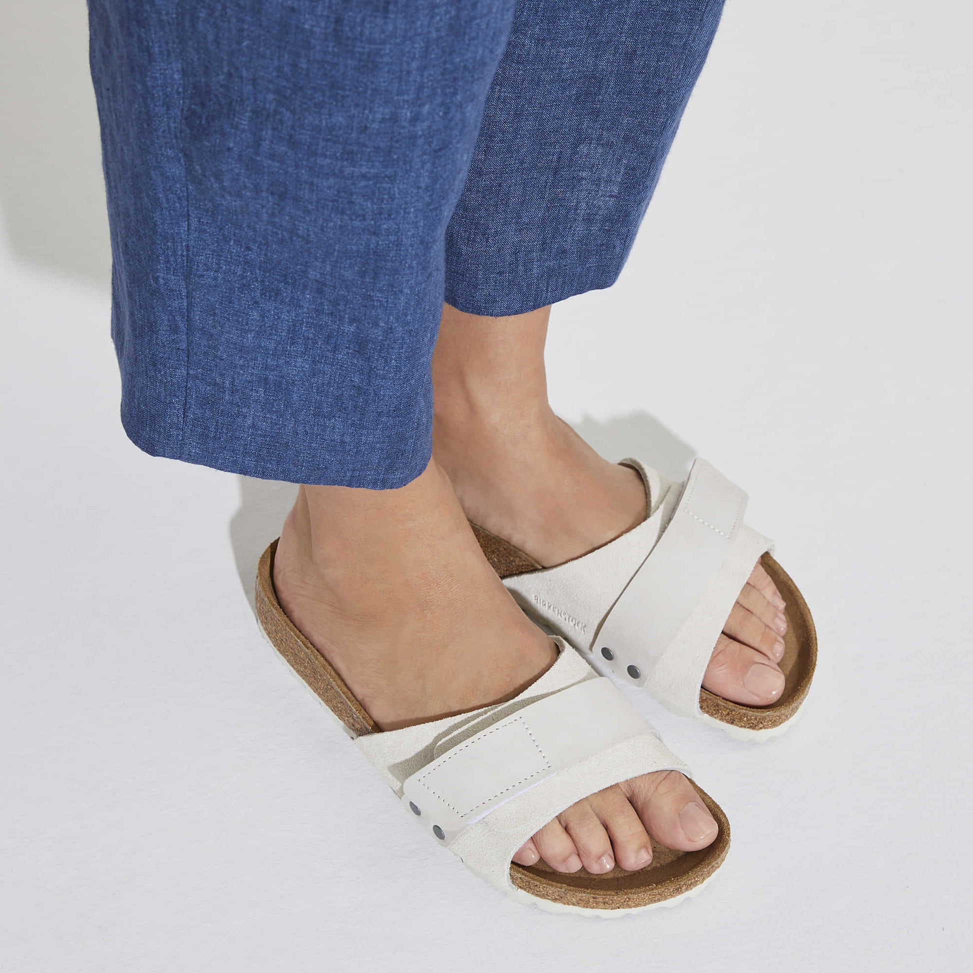 Oita Suede Leather