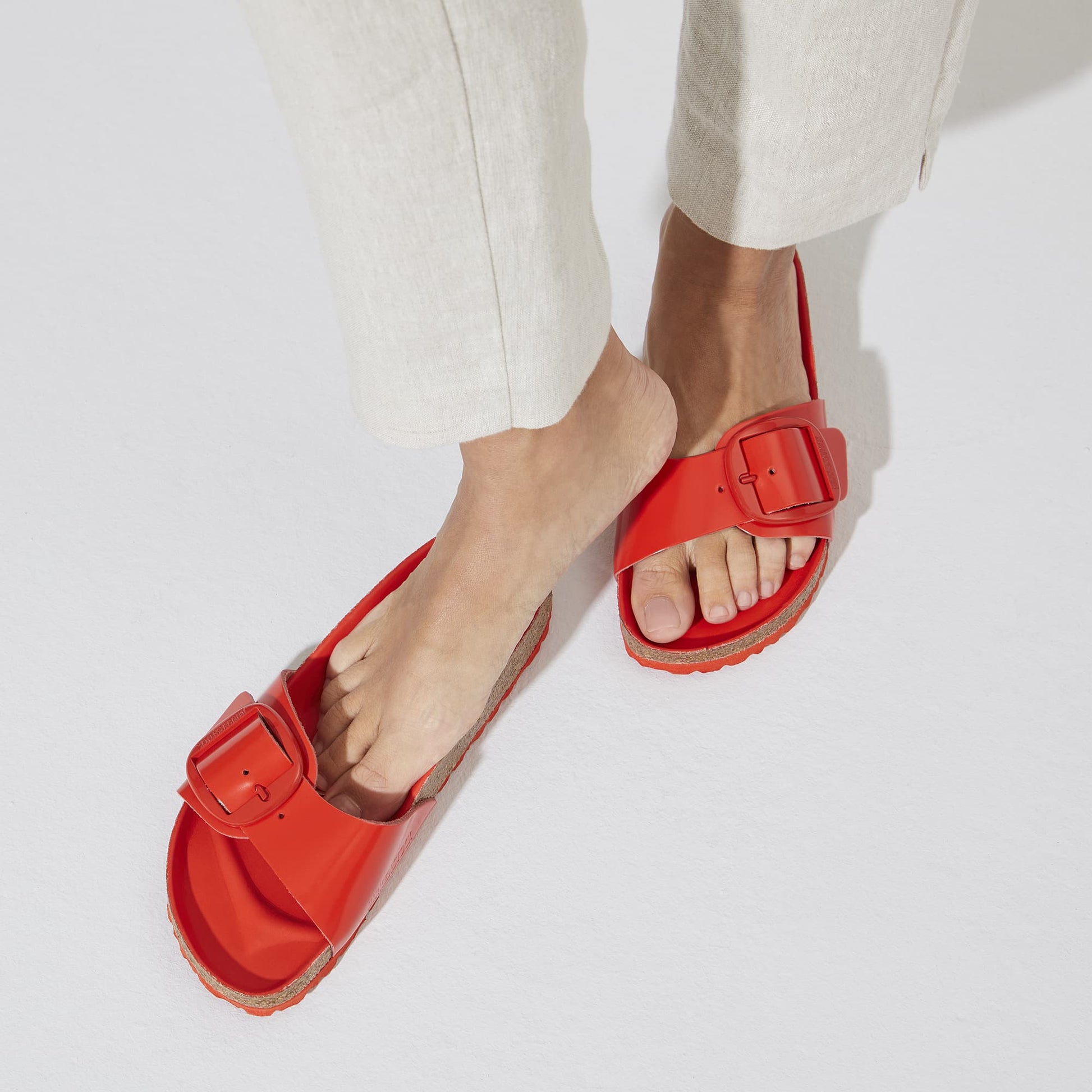 Madrid Big Buckle Natural Leather Patent