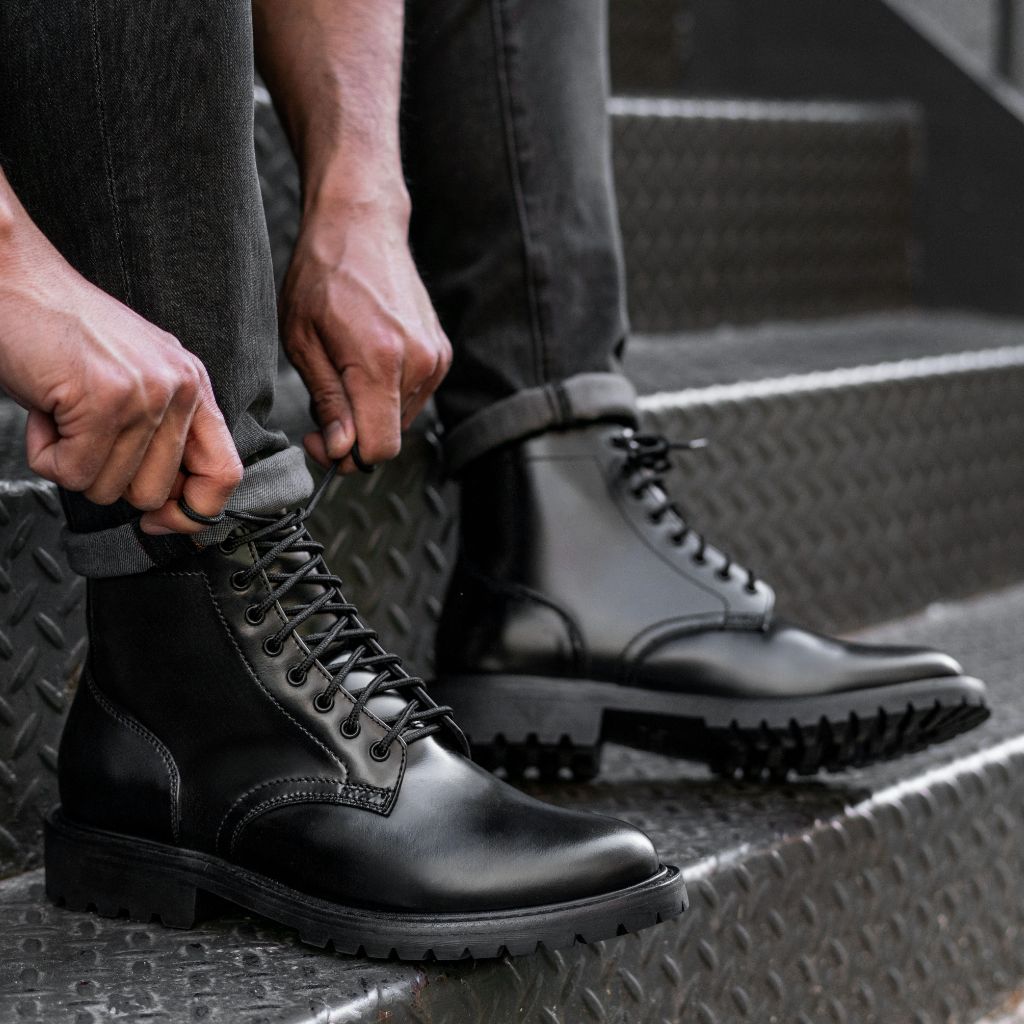 Hero | Black
