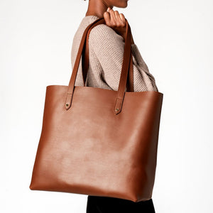 Everyday Tote | Cuero (XL) (Gold)