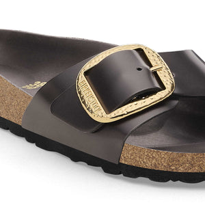 Madrid Big Buckle Natural Leather Patent