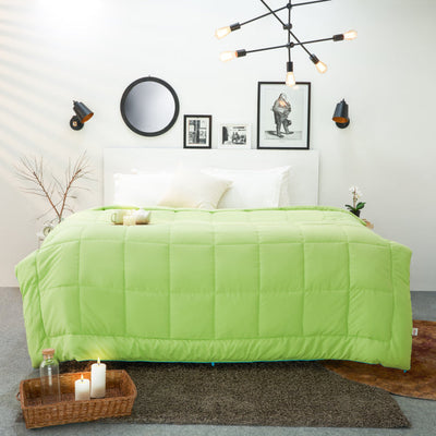 Solid Sgreen/Aqua Blu - Light Green Microfiber Shell Single Quilt / AC Comforter - Silkysoy By Spaces