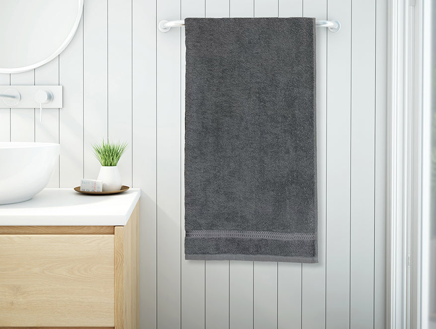 Welspun Anti Bacterial 100% Cotton Bath Towel