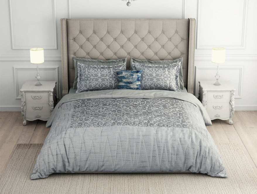 Floral Nimbus Cloud - Light Grey 100% Cotton Shell Bed In A Bag - Toujours By Spaces