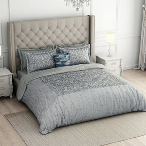 Floral Nimbus Cloud - Light Grey 100% Cotton Shell Bed In A Bag - Toujours By Spaces