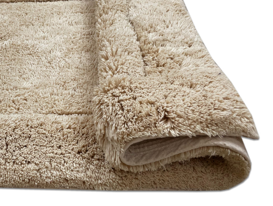 Dries You Quicker Champgne Gld Hygro Cotton Large Bath Mat - Hygro By Spaces