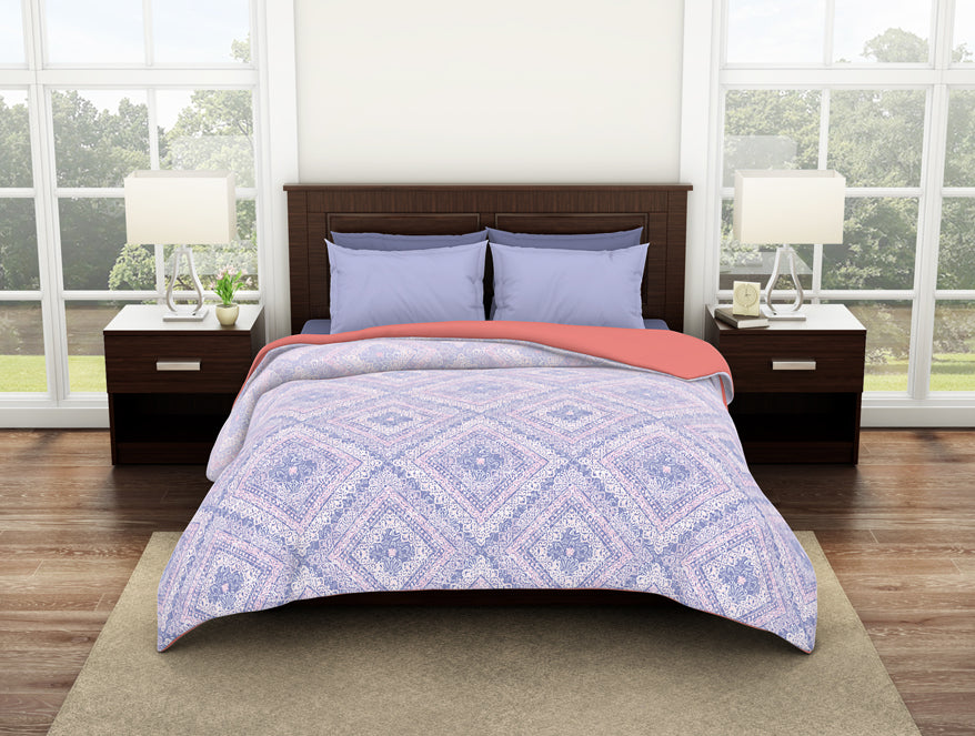 Geometric Cosmic Sky - Light Violet 100% Cotton Shell Double Quilt / AC Comforter - Geostance By Spaces