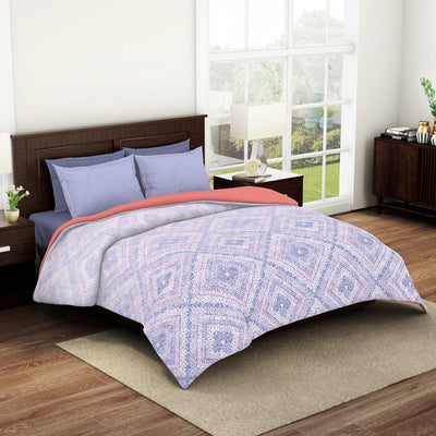 Geometric Cosmic Sky - Light Violet 100% Cotton Shell Double Quilt / AC Comforter - Geostance By Spaces