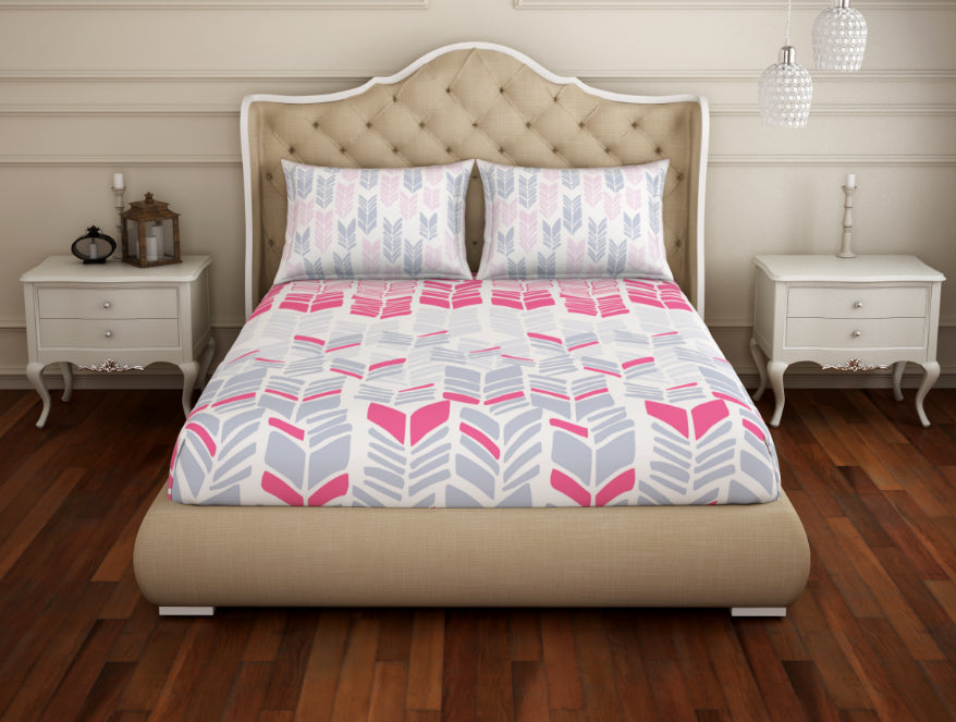 Geometric Pink 100% Cotton King Fitted Sheet - Atrium Plus Ecom By Spaces