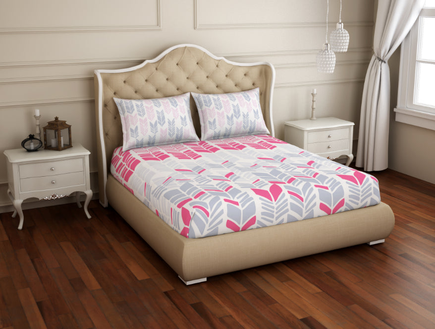 Geometric Pink 100% Cotton King Fitted Sheet - Atrium Plus Ecom By Spaces