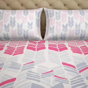 Geometric Pink 100% Cotton King Fitted Sheet - Atrium Plus Ecom By Spaces