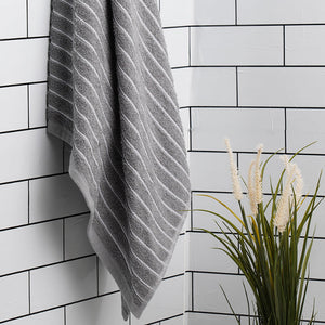 Gunmetal Grey 100% Cotton Bath Towel - 2-In-1 By Welspun