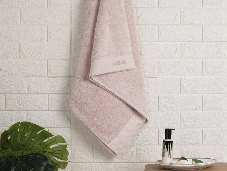 Mauve Chalk - Blush 100% Egyptian Cotton Bath Towel - Luxury Egyption Cotton By Spaces