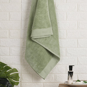 Smoke Green - Light Green 100% Egyptian Cotton Bath Towel - Luxury Egyption Cotton By Spaces