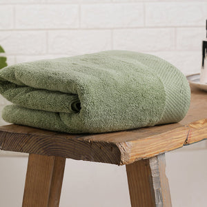 Smoke Green - Light Green 100% Egyptian Cotton Bath Towel - Luxury Egyption Cotton By Spaces