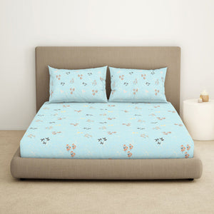 Floral Salt Air - Light Blue 100% Cotton King Fitted Sheet - Dainty By Spaces-1065824