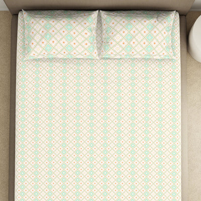 Geometric Brook Green - Light Aqua 100% Cotton King Fitted Sheet - Dainty By Spaces-1065831