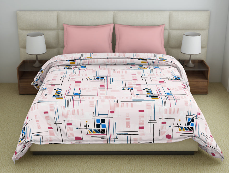 Geometric Petal Pink - Blush Polycotton Double Quilt / AC Comforter - Amaya By Welspun