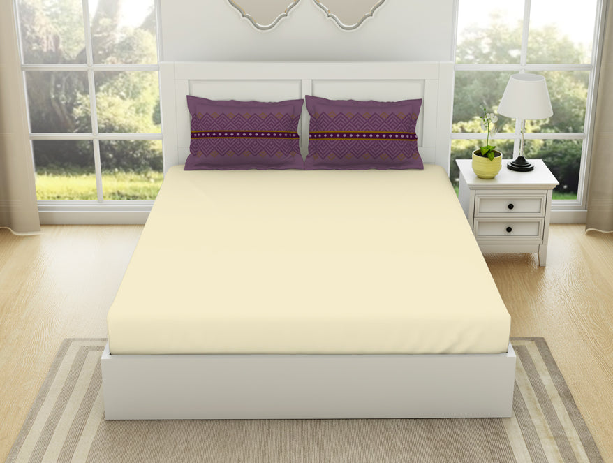 Geometric Ivory/ Sea Fog - Ivory 100% Cotton King Size Bedsheet - Geospace By Spaces