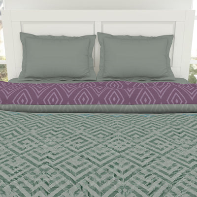Geometric Harbour Grey - Light Teal 100% Cotton Shell Double Quilt / AC Comforter - Geospace By Spaces