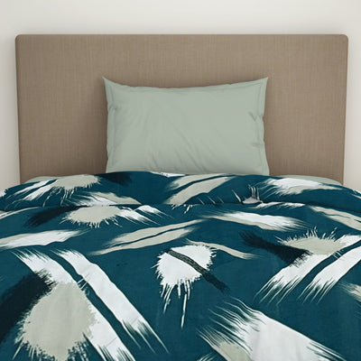 Geometric Dark Green Microfiber Shell Single Quilt / AC Comforter - Bliss By Welspun