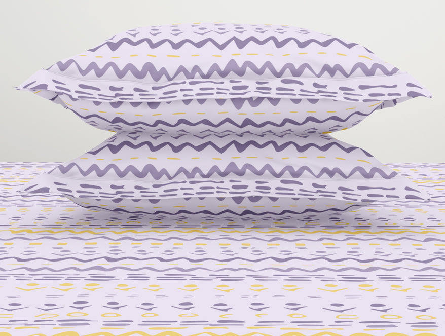 Geometric Lavender Fog - Light Violet Polycotton King Size Bedsheet - Wonder Full By Welspun