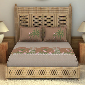 Pichwai Ornate Light Orange 100% Cotton King Size Bedsheet - Rangana by Spaces