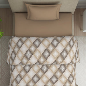 Geometric Beige Polycotton Quilt Single Harmony - By Welspun