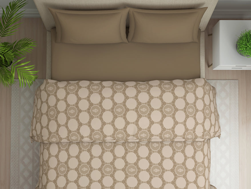 Ornate Beige Polycotton Quilt Double Harmony - By Welspun