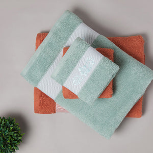 Solid Dark Orange 100% Cotton Towel Combo - Aurum By Spaces