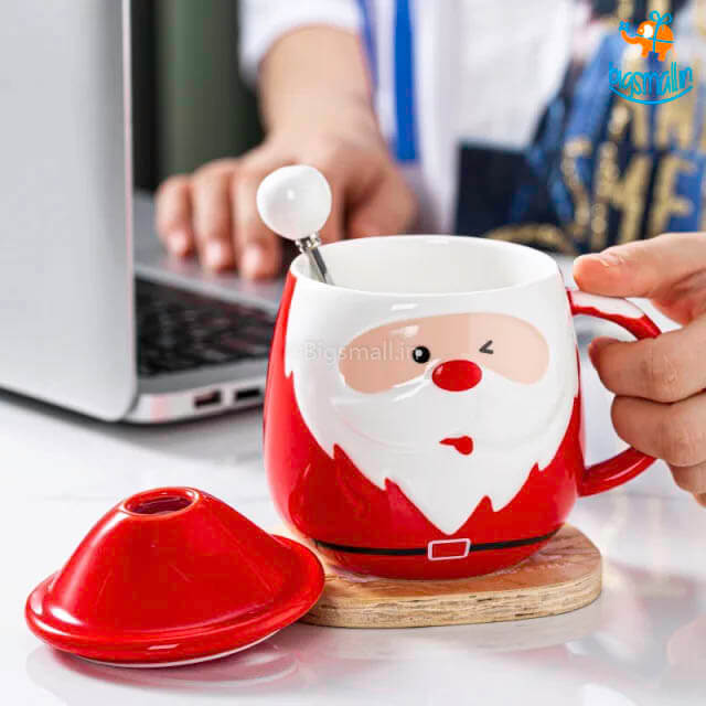 Santa Mug with Lid & Spoon (Assorted Design)