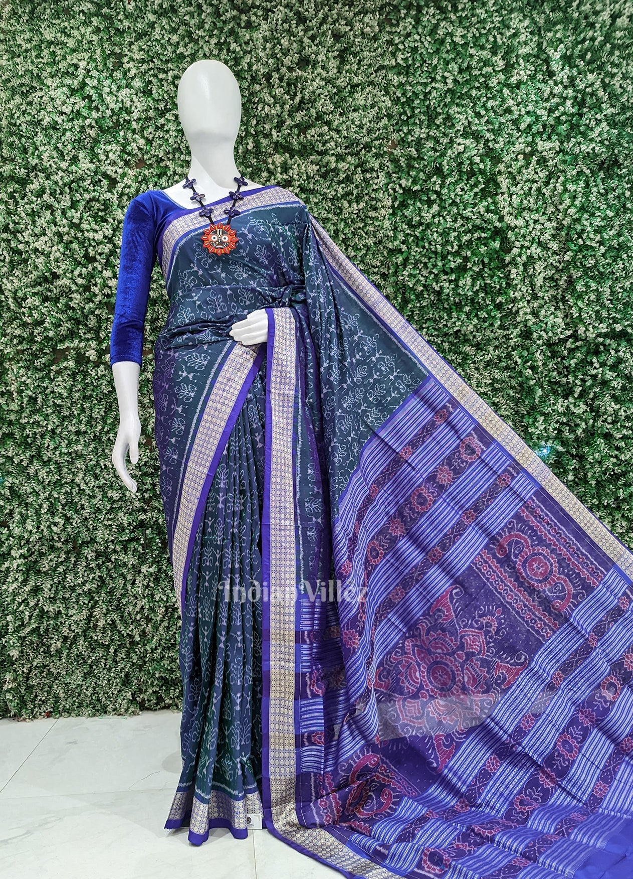 Cadmium Green Tribal Theme Sambalpuri Silk Saree