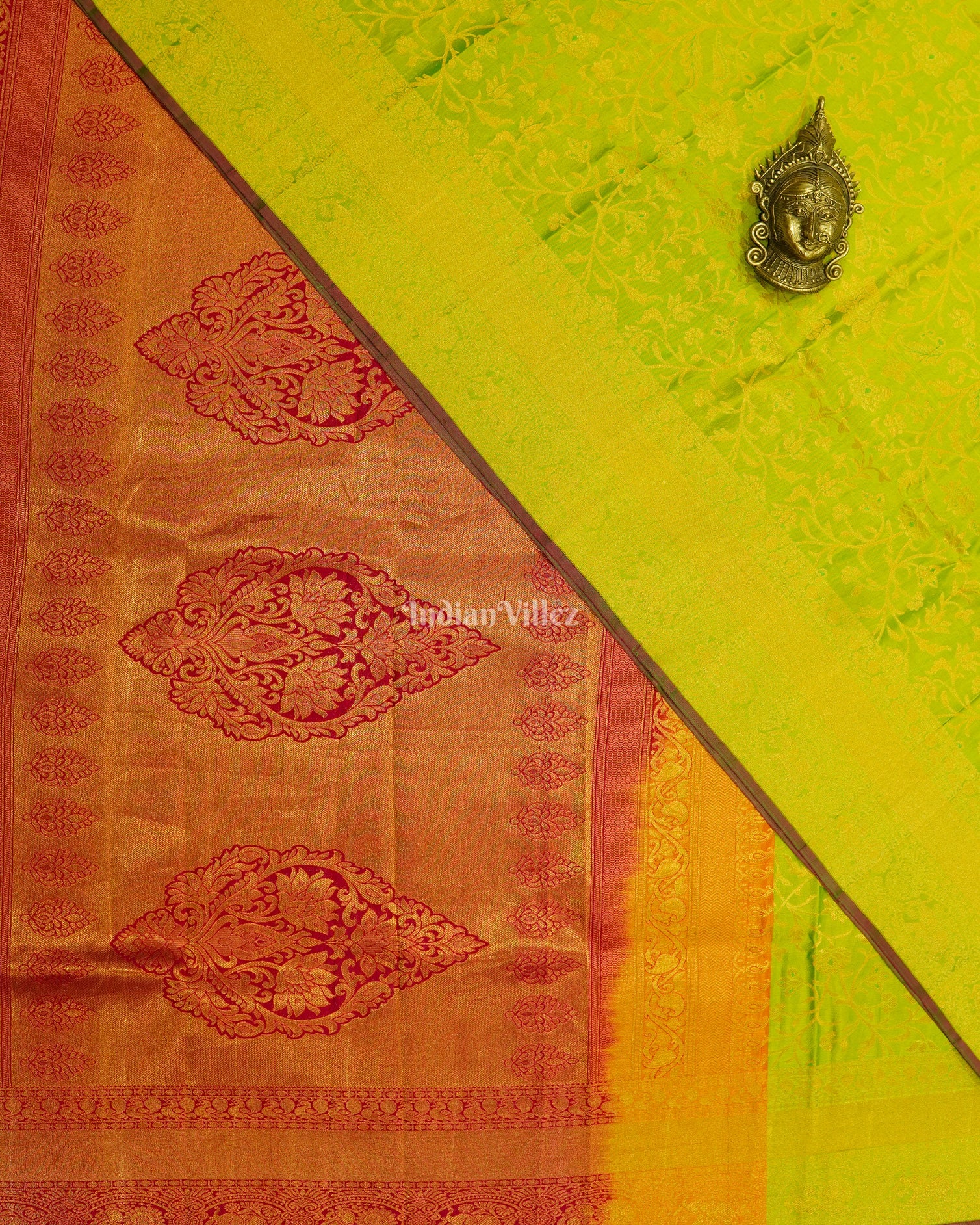 Parrot Green Golden Body Work Pure Kanjivaram Silk Saree