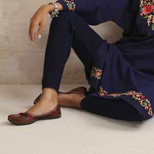 trueBrowns Blue Kashmiri Embroidered Woollen Phiran Kurta