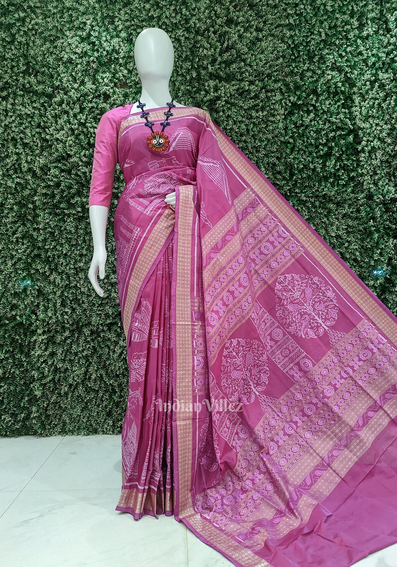 Rani Pink Natural Dyed Sambalpuri Silk Saree ( 7 Wonders of the World)