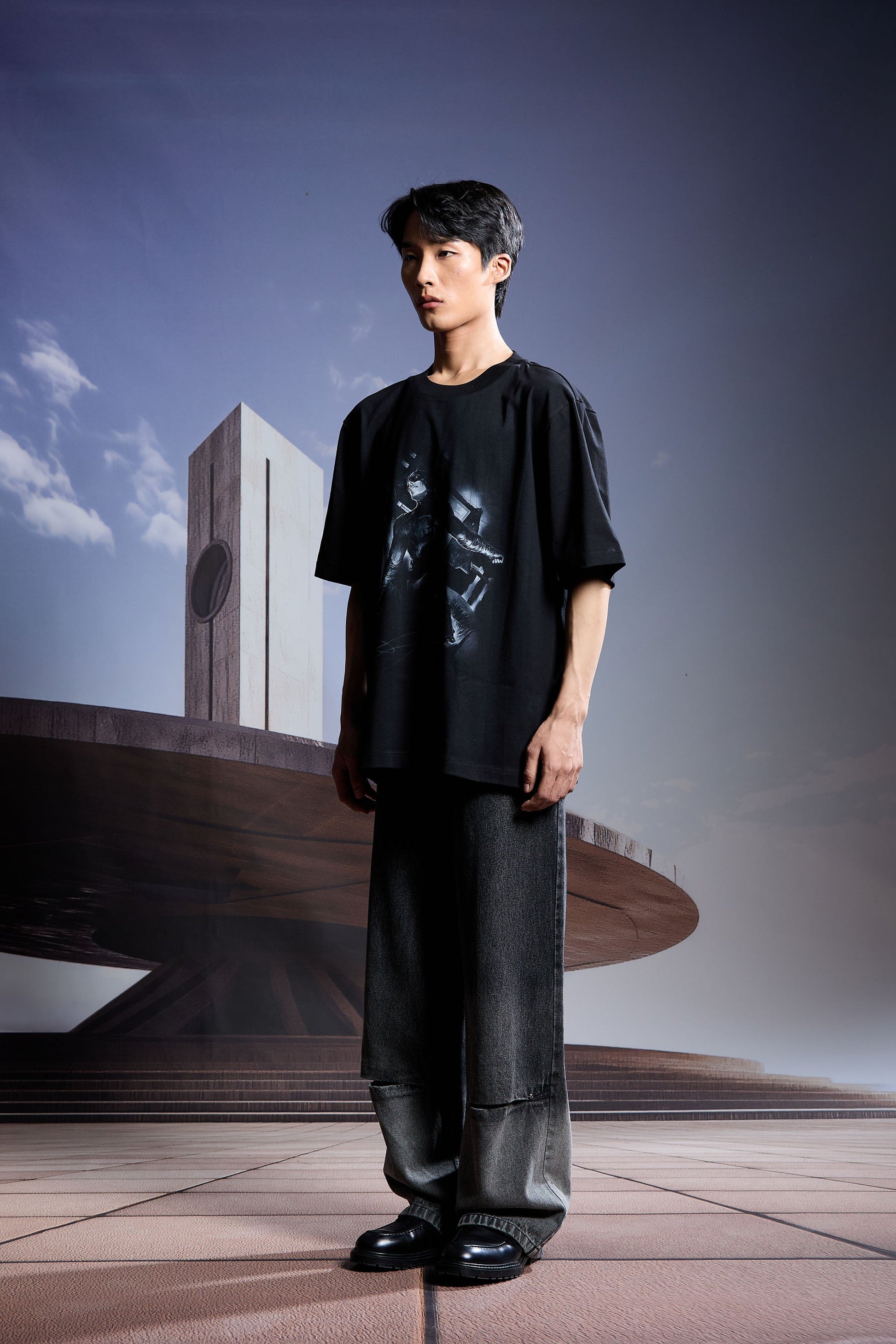 'FIFTH HOUR' T-SHIRT