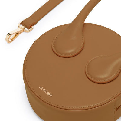 Az Factory By Ester Manas Az Factory x Ester Manas Round Cake tote bag