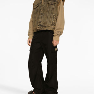 Dolce & Gabbana Cargo With Logo Plaque