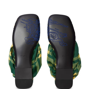 Burberry check pool flat slides