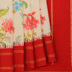 Gorgeous Flower/Floral Print Saree