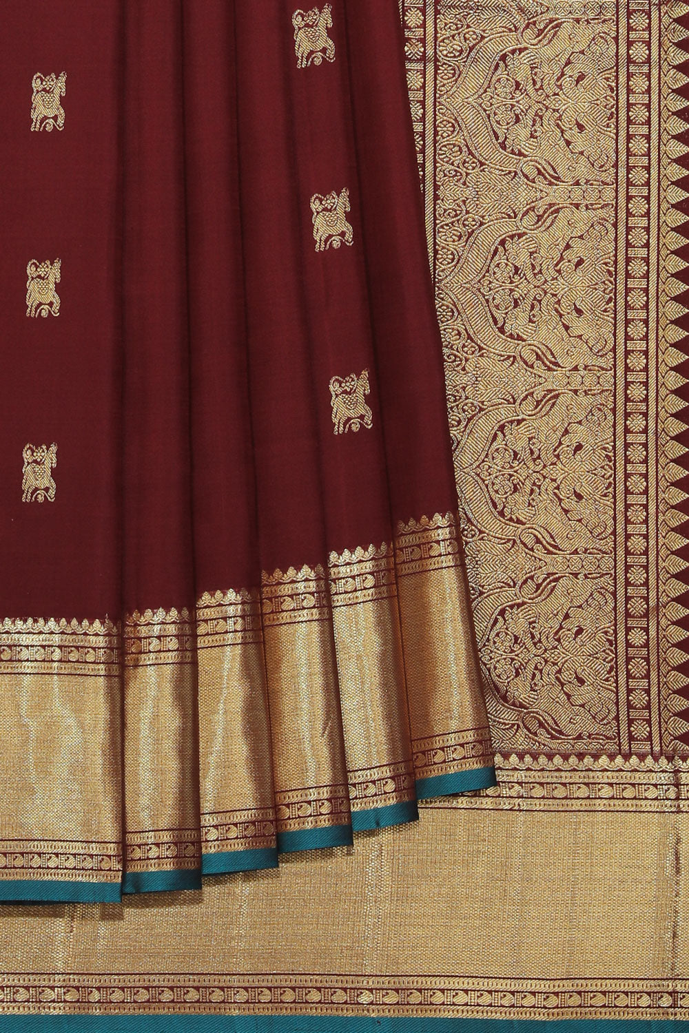 Gorgeous Caramel-Maroon Saree