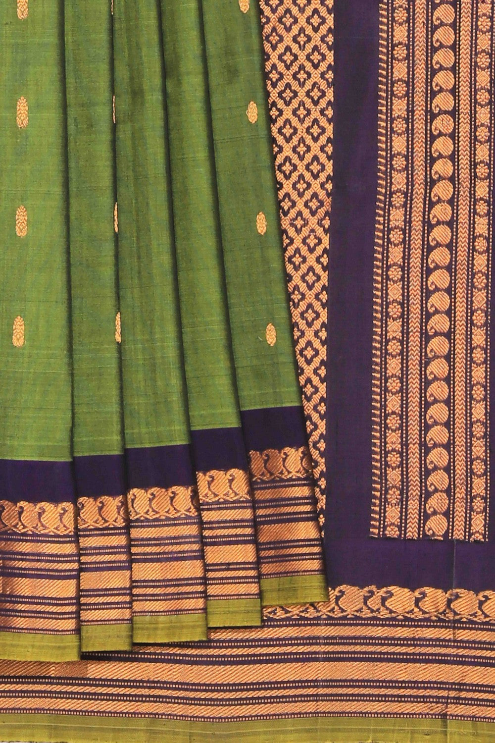 Gadwal Cotton Silk Green Saree
